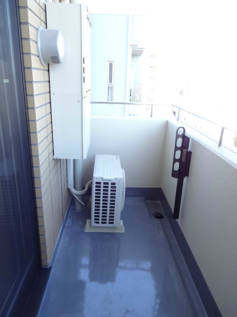 旗ヶ岡アパートメント ベランダ