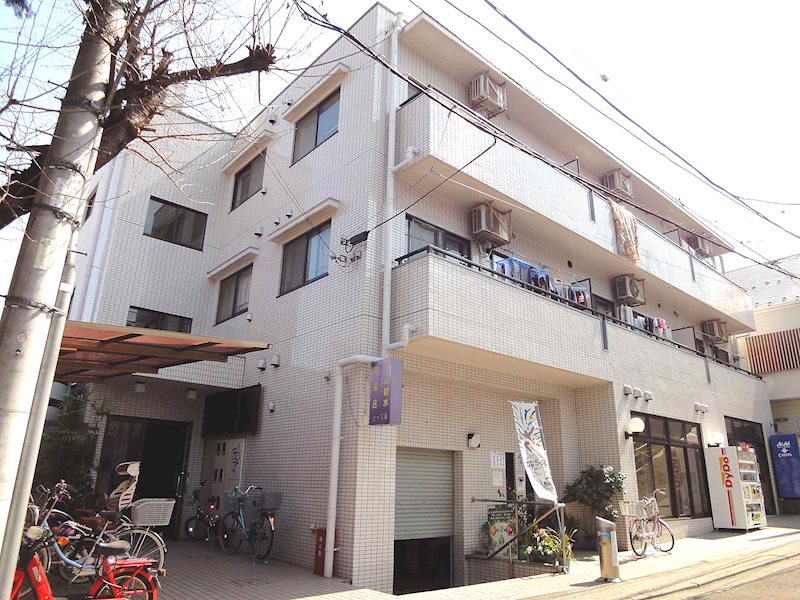 シャトレピース 302号室 外観