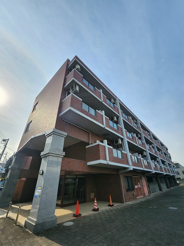 アミーゴ仲六郷 105号室 外観