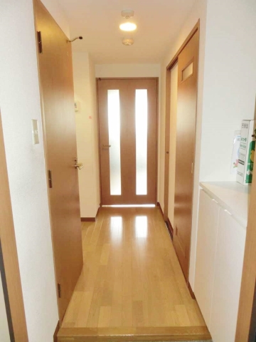 アミーゴ仲六郷 玄関