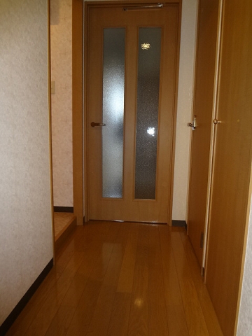 クレセール大井町 玄関