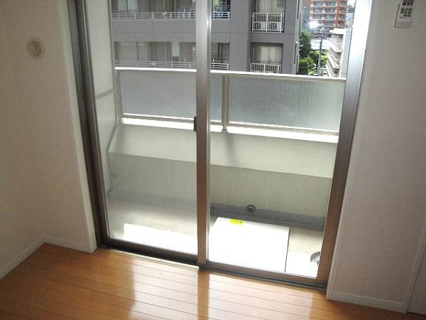 エルステージ大井仙台坂  ベランダ