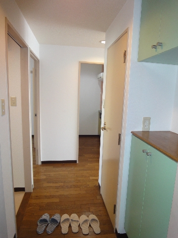 リバーサイドマンションB棟 玄関