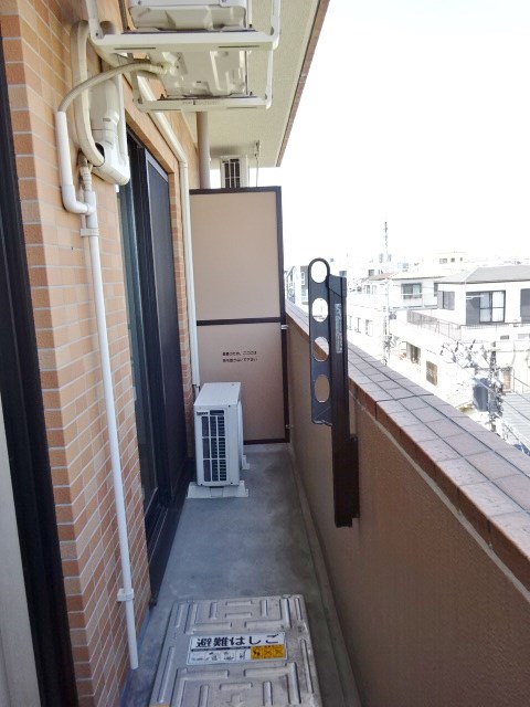 アートフォルム目黒 ベランダ