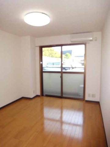 M&amp;#39;s Court その他1