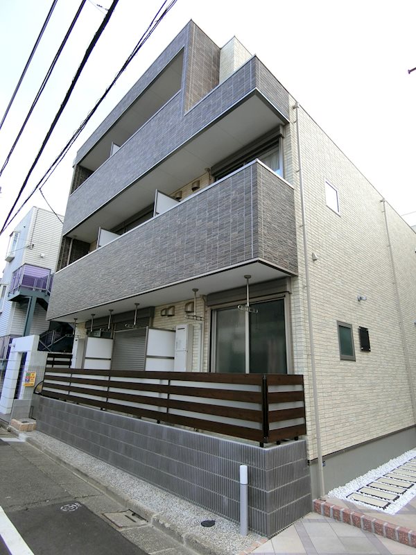 アルシオーネ 302号室 外観