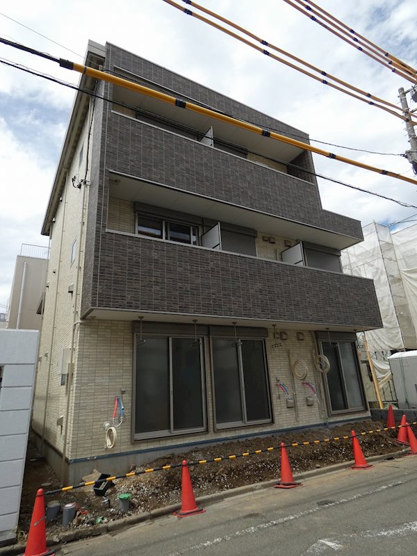 アルシオーネ 302号室 外観