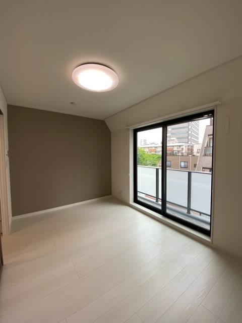 フォーチュネイト大井 ベッドルーム