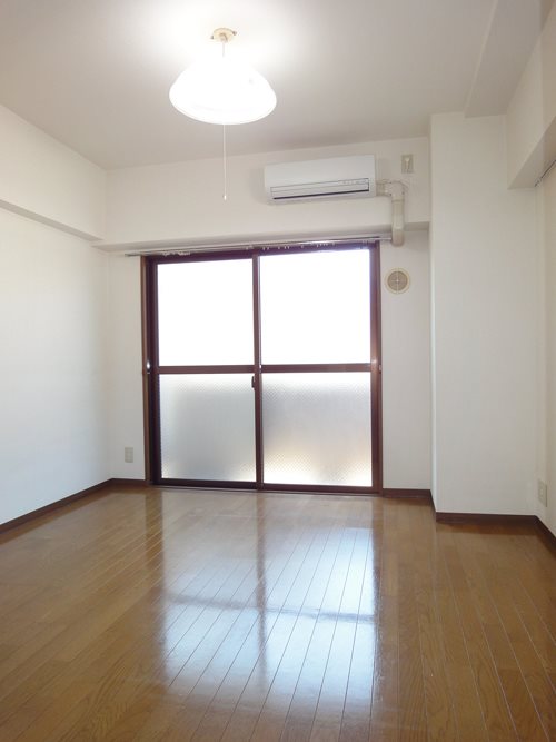 チャペルヒル東大井   リビング