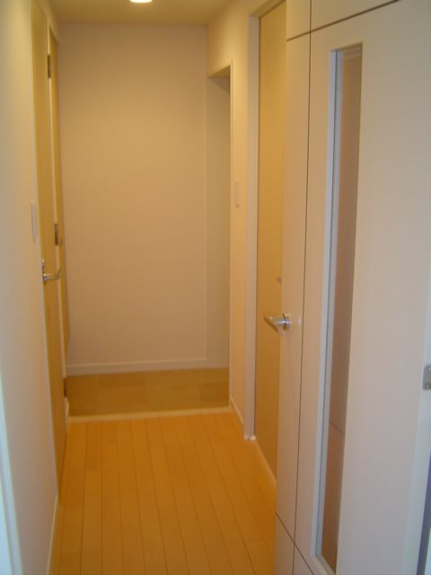 WELL House　東大井 玄関