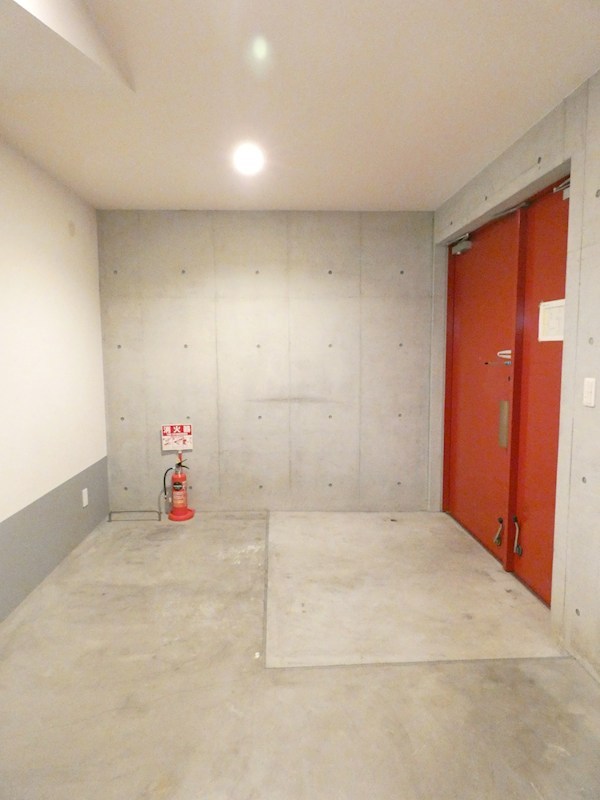 クロススクエア西大井 玄関