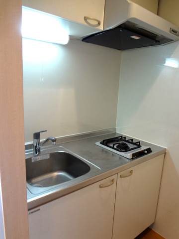 メゾン・ド・ゼファー キッチン