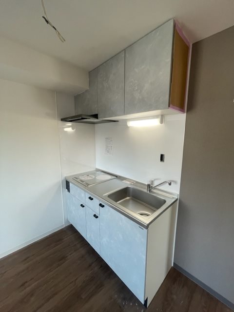 Kukuna Omori (ククナ　オオモリ） キッチン