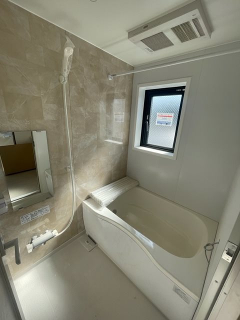 Kukuna Omori (ククナ　オオモリ） 風呂画像