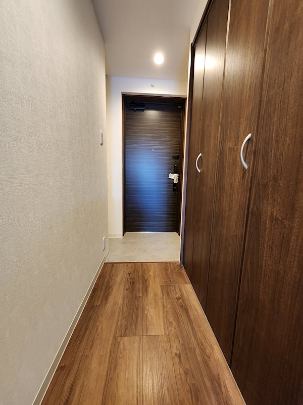 Kukuna Omori (ククナ　オオモリ） 玄関