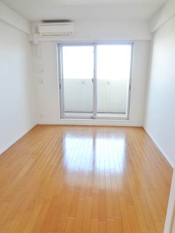 ケンジントンマンション大森WEST リビング