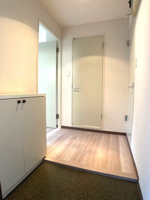 メゾンド・ミサ 玄関