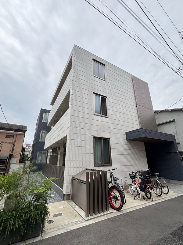 アリル 201号室 外観