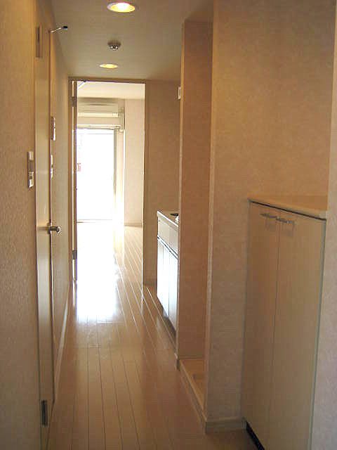 ラグジュアリーアパートメント品川シーサイド 玄関