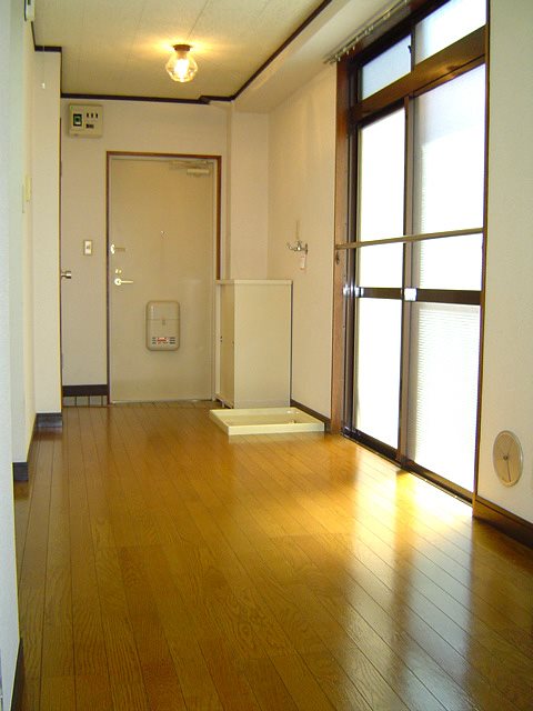 シャトレいしかわ 玄関
