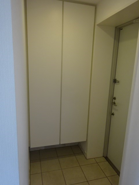 フレンシア玉川田園調布 玄関