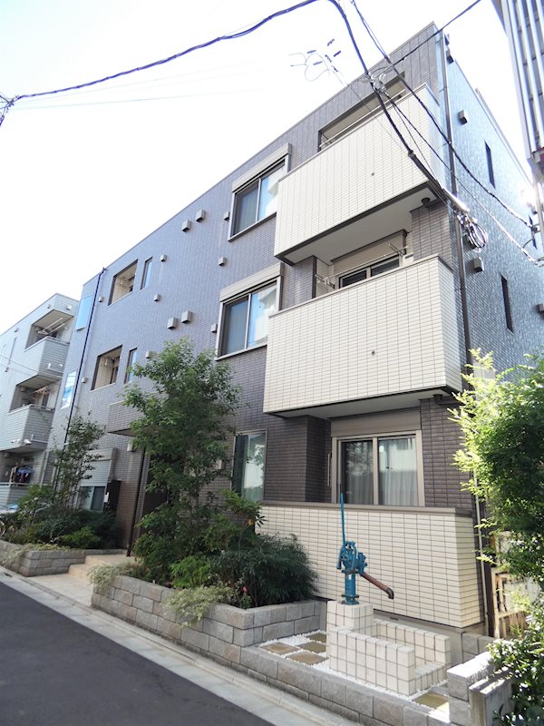ユーズジャルダンⅡ  103号室 外観
