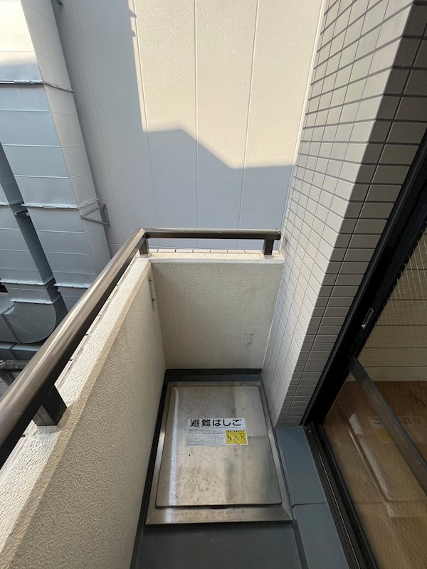 西小山アパートメント ベランダ