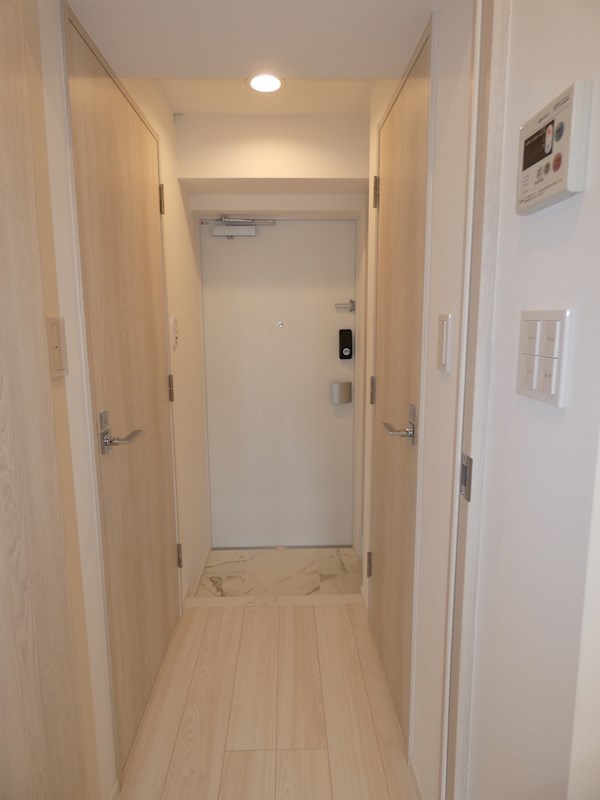 コンフォリア二葉  玄関