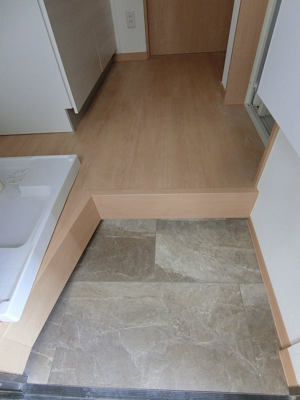 プライム大森鹿島 玄関