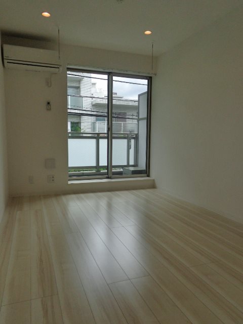 アリュール日吉 リビング