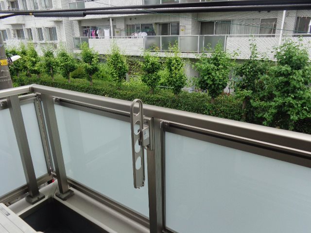 アリュール日吉 ベランダ