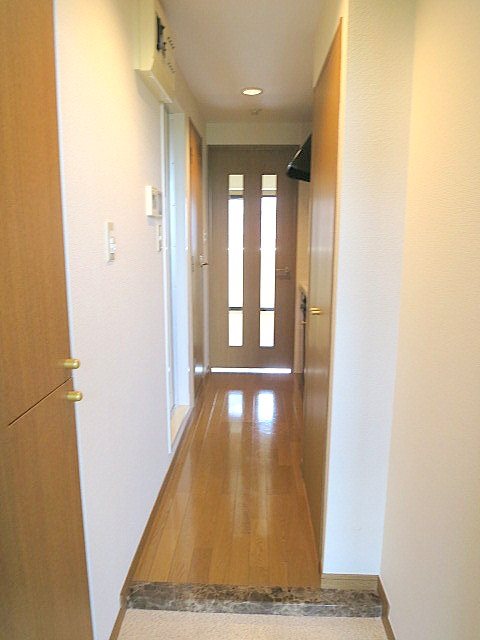 パークウェル大井町弐番館  玄関