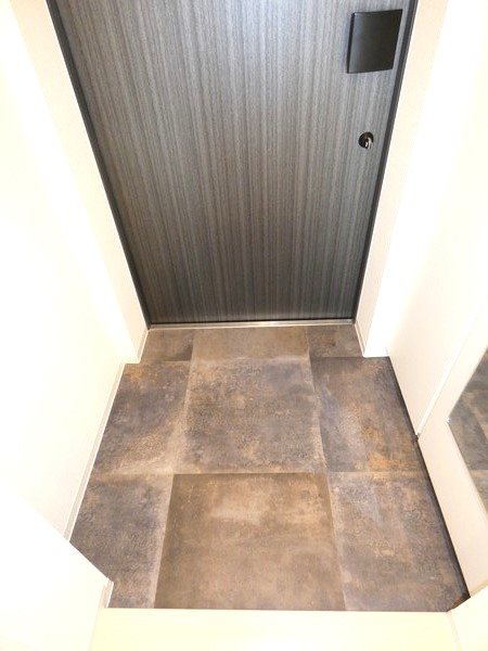 エル・セレーノ品川西大井 玄関