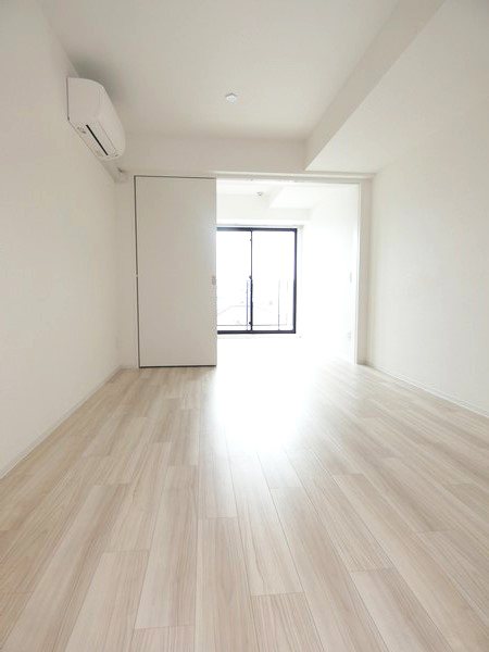 エル・セレーノ品川西大井 リビング