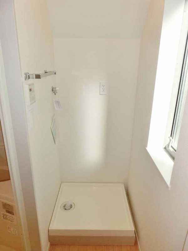 シャルドネＷＥＳＴ その他6