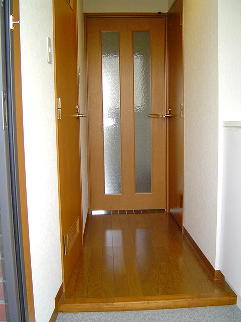 アミーゴ仲六郷  玄関