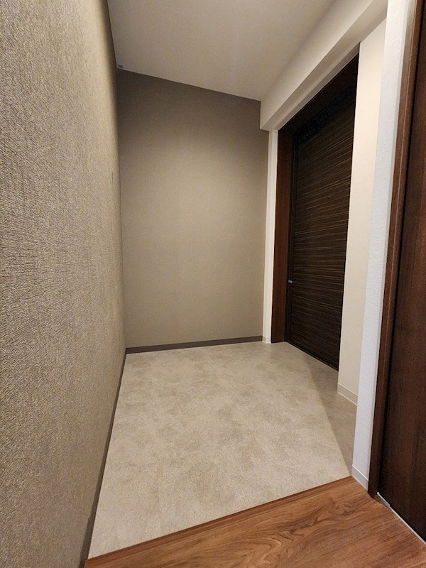 KuKuna　Omori  玄関