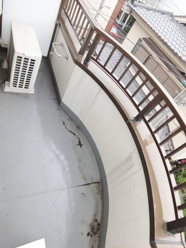 ホワイトホルン ベランダ