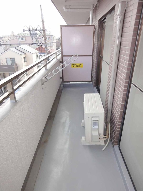 グランメゾン市野倉 ベランダ