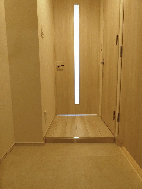 シーズンフラッツ大森ブライト 玄関