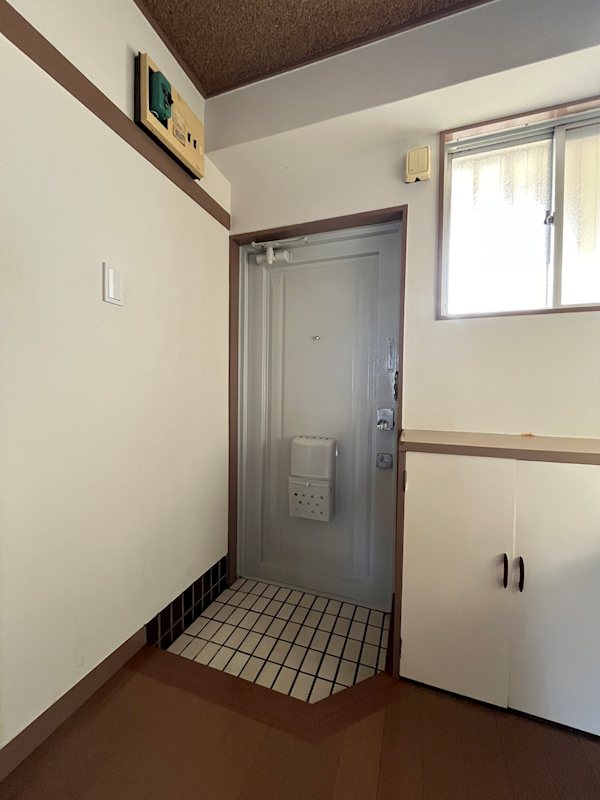 井門コーポ 玄関