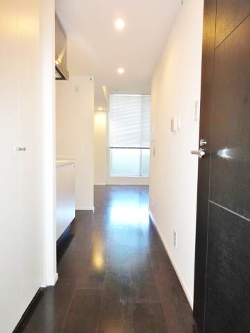 コンフォリア大森DEUX 玄関