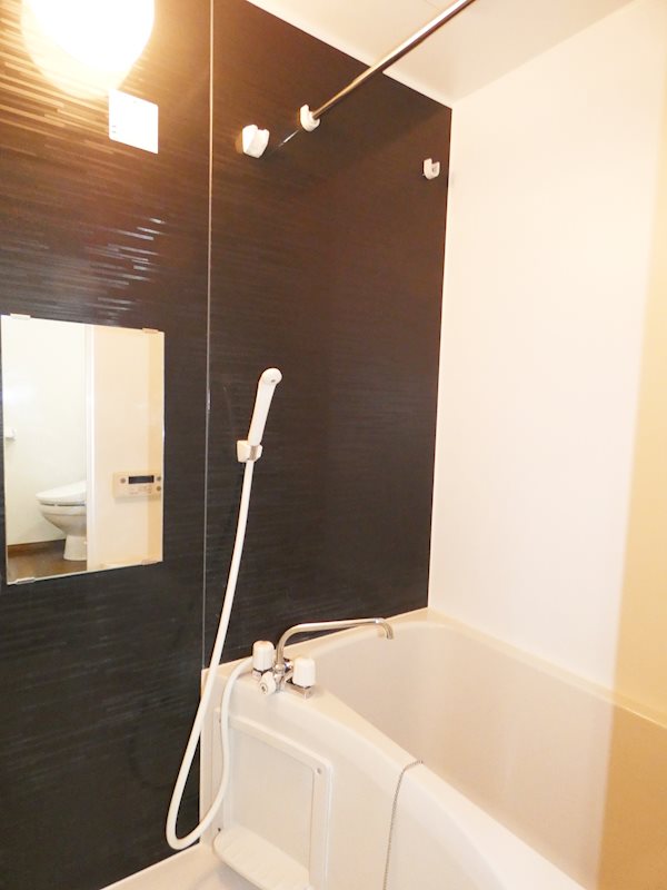 マメゾン二葉  風呂画像