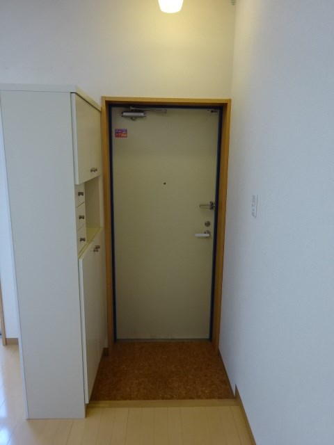マンション里  玄関