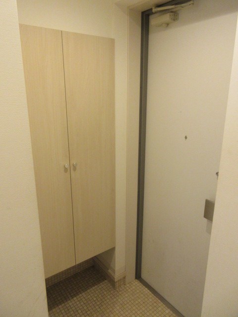 ALLURE日吉 玄関