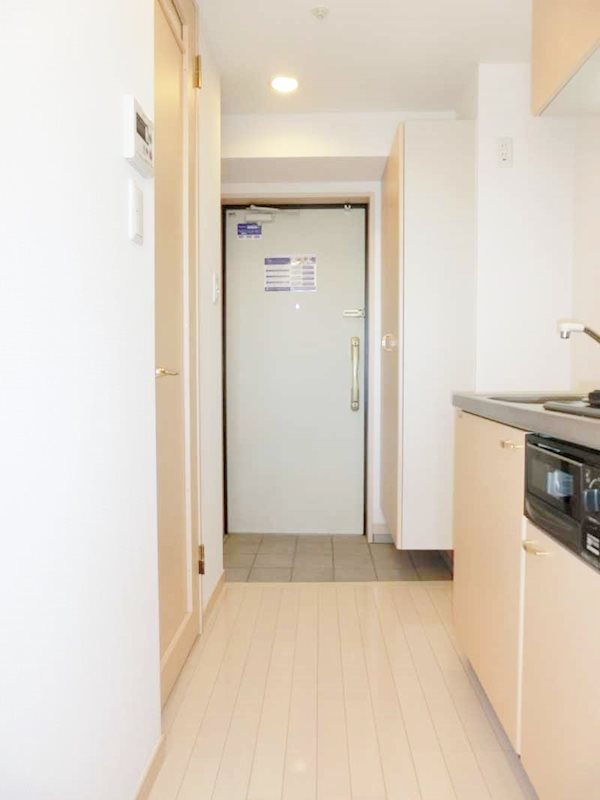 レジディア大森 玄関