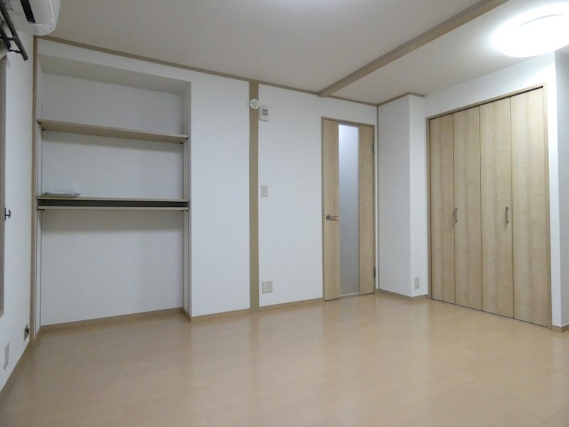 美鈴マンション ベッドルーム