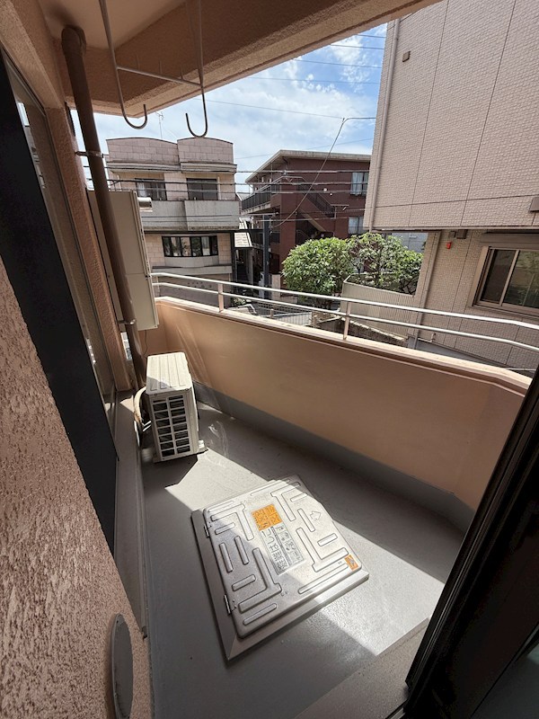 ハイツ自然園 ベランダ