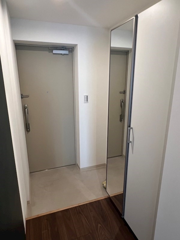 ハイツ自然園 玄関