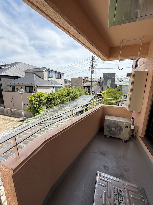 ハイツ自然園 ベランダ